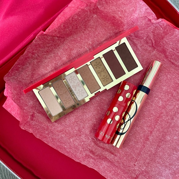 BWT Huge Estee Lauder Skincare Beauty Collection - Picture 3 of 3